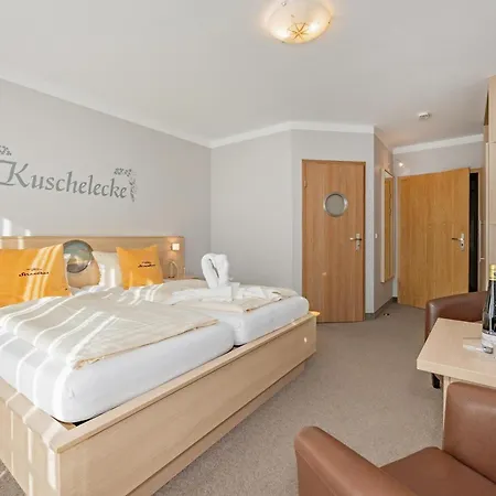 Strandhus Otel 3*