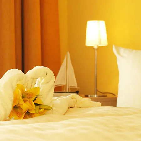 Otel Strandhus 3*