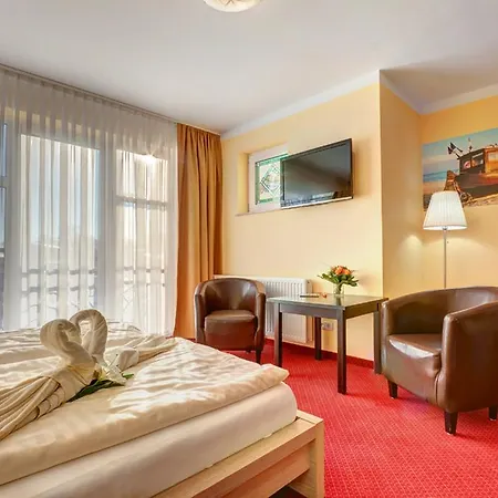 Ξενοδοχείο Strandhus 3*